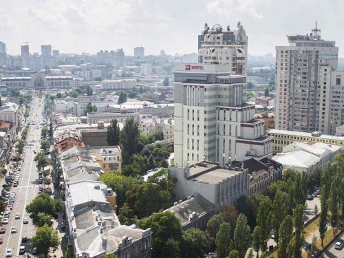 Afanasivsʹkyy Yar Hotel | ibis Kyiv City Center