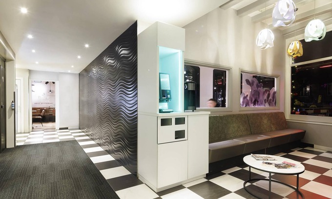 Burgwallen Nieuwe Zijde Hotel | ibis Styles Amsterdam Central Station