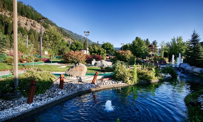 Downtown Leavenworth Hotel | Icicle Village Resort