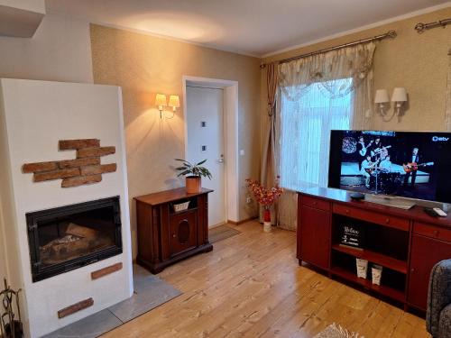 Tartu Apartment | Idyllic apartment in Supilinn with a balcony, private parking and contact-free entrance