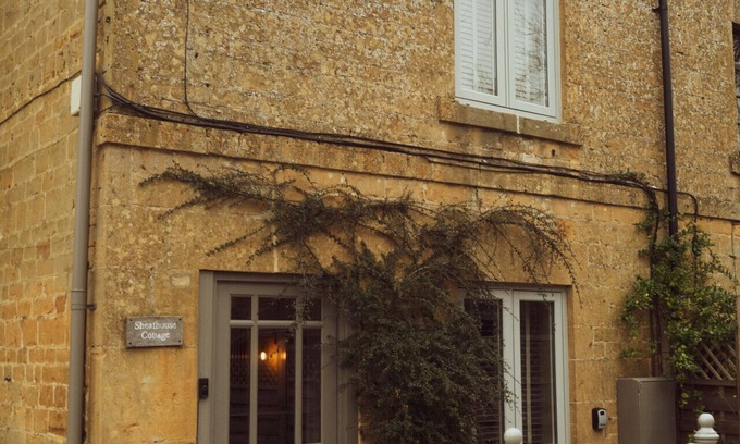 Blockley House | Idyllic Cottage - The Sheaf - Dog Friendly