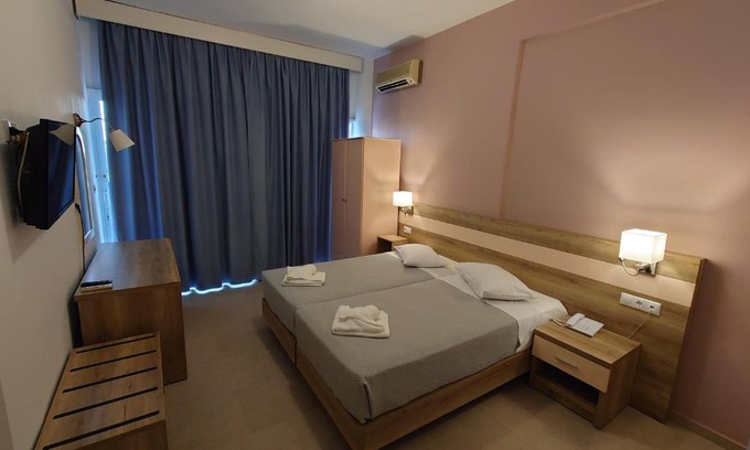 Skiathos Hotel | Ifigenia Hotel