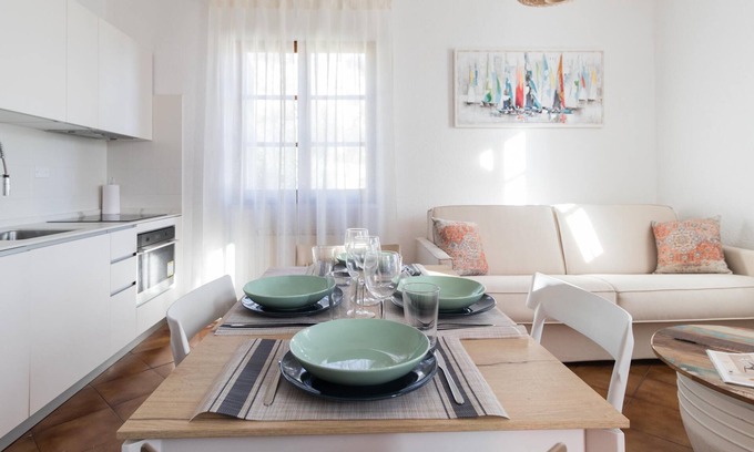 Finale Ligure Apartment | Il Borgo Apartments C4 - Sv-d600-navi44d1c