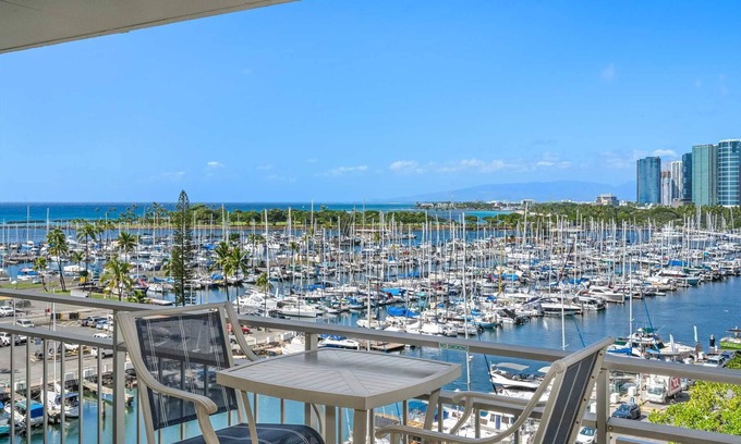 Waikiki Condo | Ilikai 739 Ocean/Sunset/Marina Views - K Bed/Q Sofabed - New Remodel