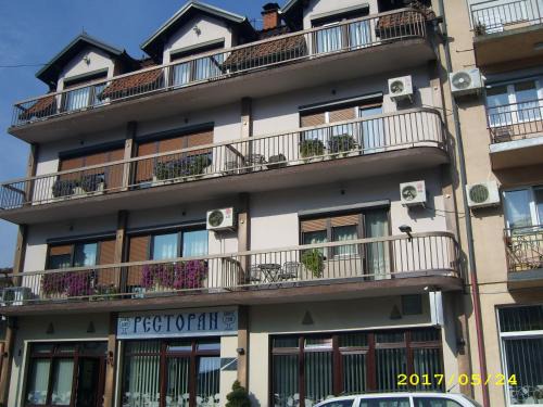 Bijeljina Bed & Breakfast | Ima dana