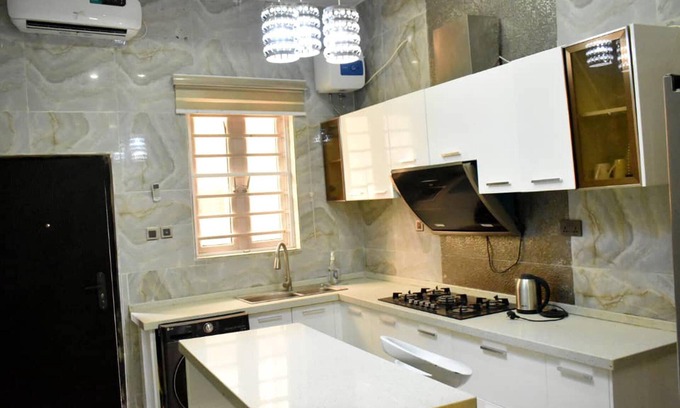 Ofin House | Impeccable 4-bed House in Lagos Nigeria