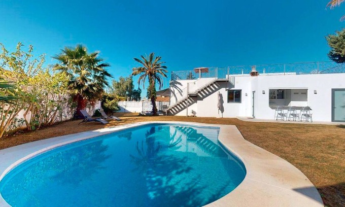New Golden Mile Ski Chalet | Impressive 4 bedroom villa in Atalaya Isdabe