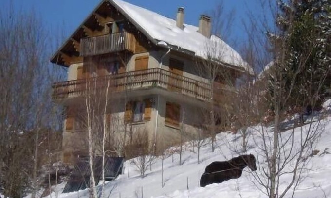 Villard-de-Lans Ski Chalet | In a chalet : Large 3-room apartment - 72 m2 ;quiet and close to the village