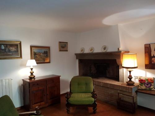 Castagneto Carducci Apartment | IN CASTELLO