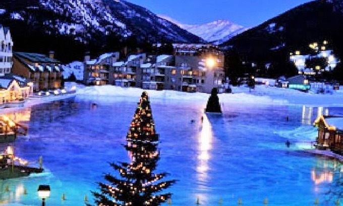 Lakeside Village Condo | In Keystone! Wood Fireplace! On Lake! Hot Tub/Pool! Walk 2 Food! Views! BigUnit