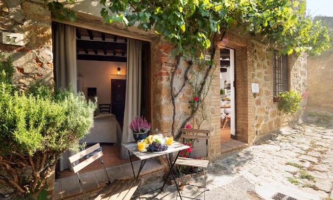 Monticchiello House | In Toscana Camere