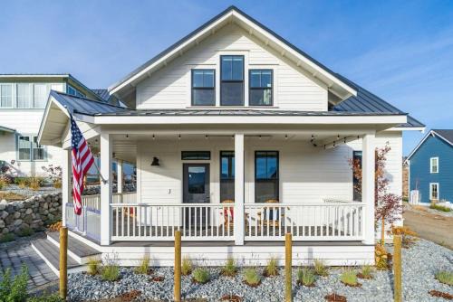 Chelan House | Independence #82