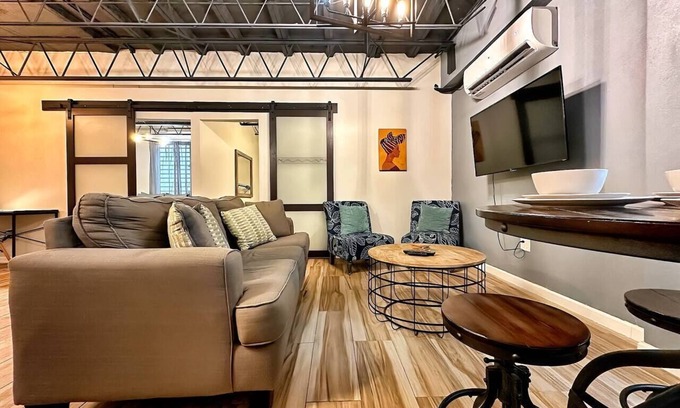 Hipodromo Apartment | Industrial Chic Loft | Lofts @ Santurce