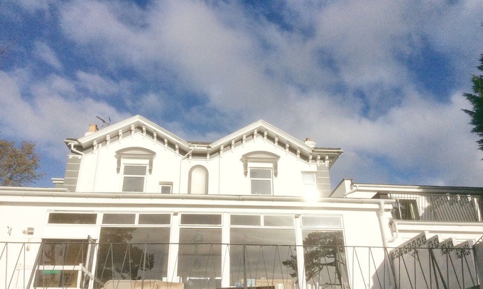 Torquay City Centre Hotel | Inglewood Palm Hotel, Abbey Sands Torquay