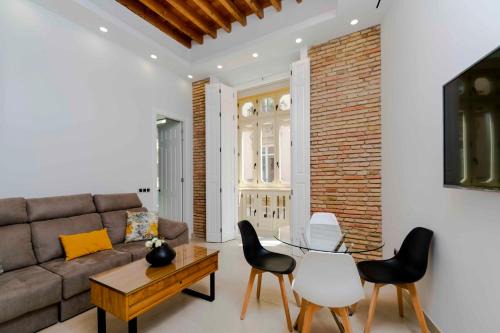Centro Apartment | INMálaga Santos Suites 1