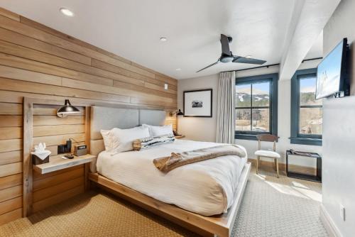 Historic District Bed & Breakfast | Inn at the Carlin