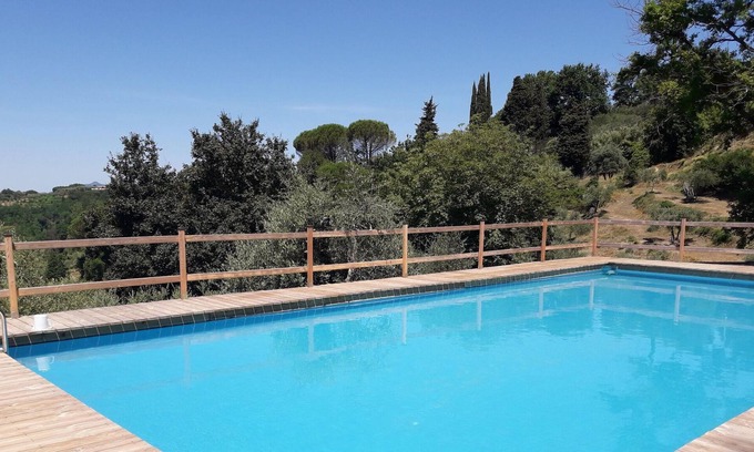 Pontedera House | Inviting holiday home with swimming pool