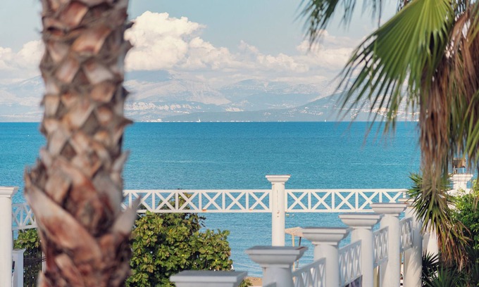 Kavos Hotel | Ionian Blue Beach Hotel Adults Friendly