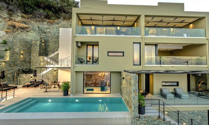 Plomari Apartment | Irini Design Apartments
