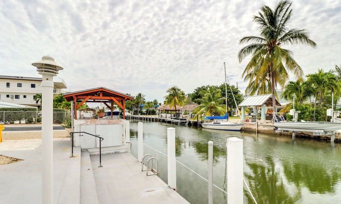 Lower Matecumbe Beach House | Islamorada Waterfront Oasis with Boat Dock!
