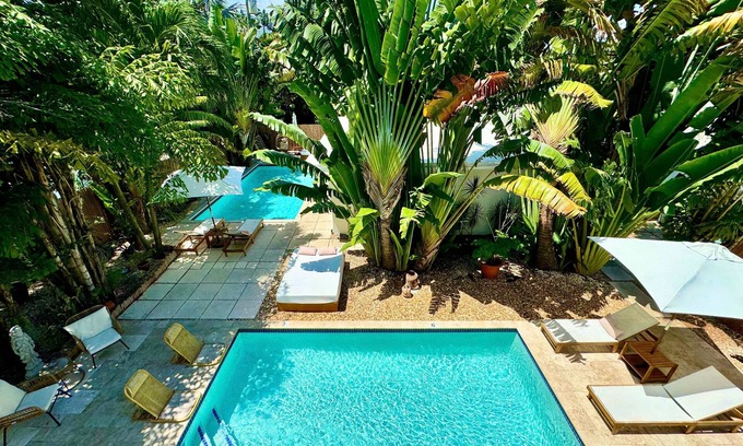 Wilton Manors Apartment | Islands Inn on the Drive - Aqua Serenity Suite - King Bed - A4