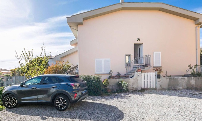 Rosignano Solvay Apartment | Lovely apartment for 3 people with WIFI, A/C, TV, patio and pets allowed