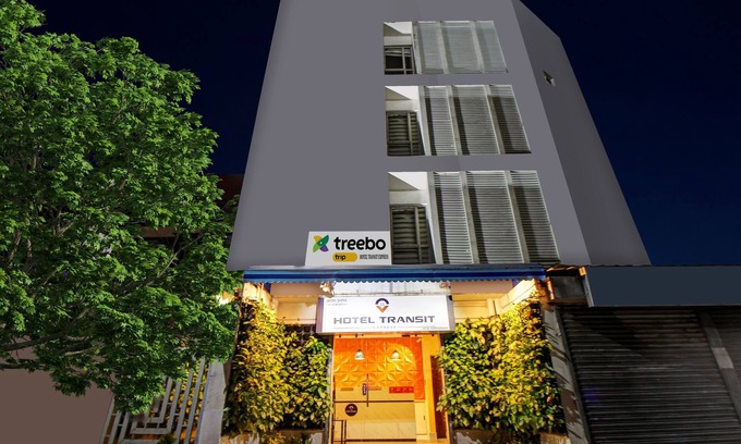 Taltala Hotel | Itsy Hotels Transit Express Near Sealdah Station