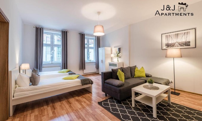 Stare Miasto Apartment | J&J Apartments, Szeroka 25 Apartament 7
