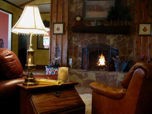 Shallowater Bed & Breakfast | Jackson House Delux Family Suite