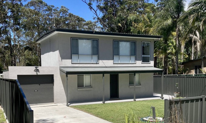 Erowal Bay House | Jervis Bay Hideaway. Full House Surrounded By Nature. Close to Everything.