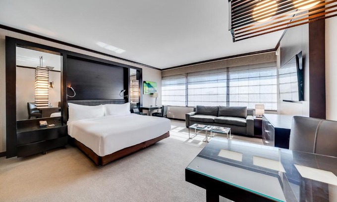 Las Vegas Apartment | Jet Luxury at The Vdara
