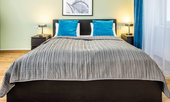 Landstrasse Apartment | Jimmy's Apartments Emerald