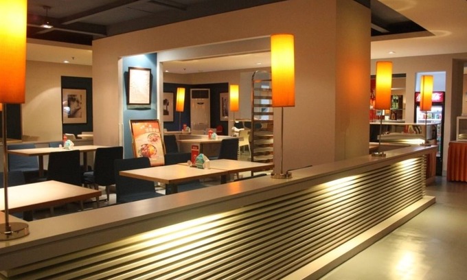 Pudong Hotel | Jinjiang Inn East Shanghai New International Exhibition Ctr