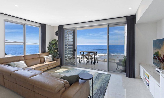 Blue Bay House | JJ's AT BLUE BAY - Ultimate View