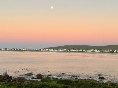 Britannia Bay House | Joan se Plek