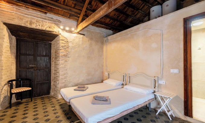 Cantillana Apartment | Joaquín Turina 7 - One Bedroom Apartment, Sleeps 2