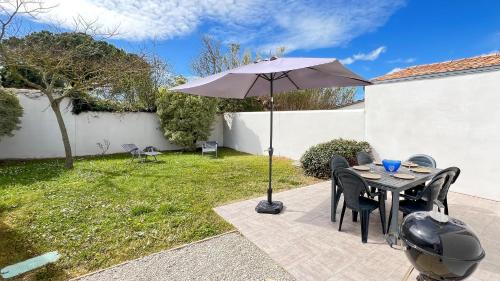 Le Bois-Plage-en-Re Villa | Jolie maison à étage avec jardin et parking privé