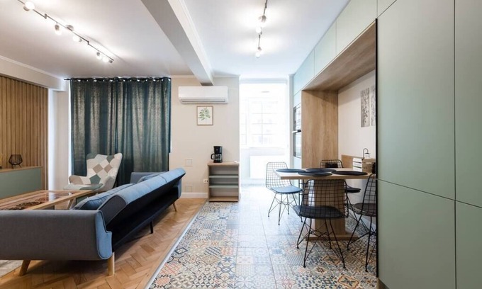 Old City Apartment | Joy City Stay Victoriei 7D-8