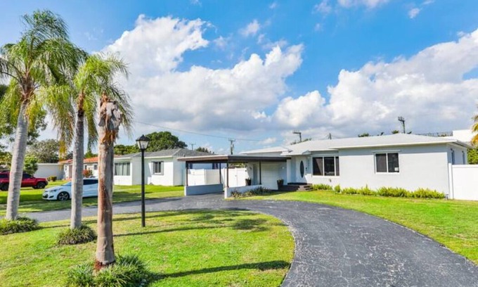 Highland Garden House | Jungle Happiness