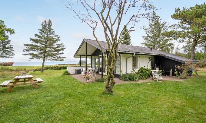 Fur House | "Kaleva" - 200m to the fjord by Interhome