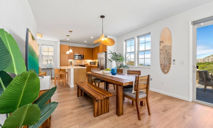 Makaha Valley Apartment | Kalo Homes ~ Moana Beach Cottage