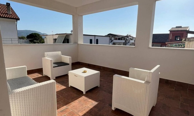 Santa Maria di Castellabate House | Karis Kairos