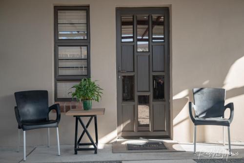De Aar House | Karoo Stop Guesthouse