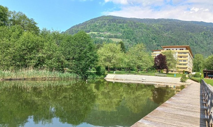 Bodensdorf Apartment | KASPAR Haus KMB Seeblick Appartement am Ossiacher See mit direktem Seezugang, Hallenbad