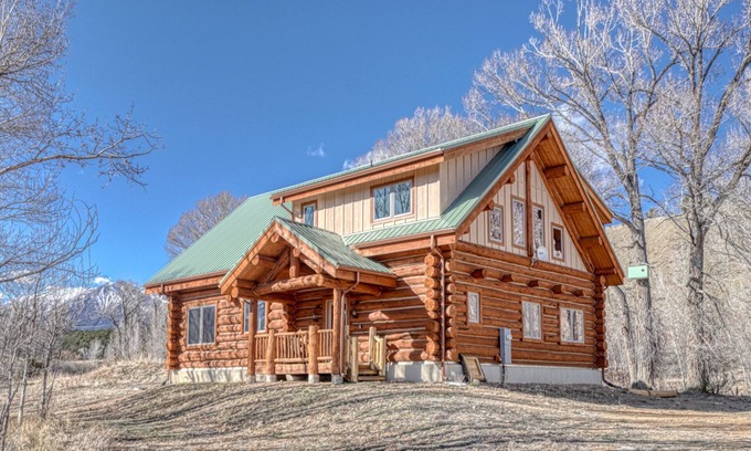 Salida Cabin | Kellerbeck Ranch- Private Mountain Biking/Hiking Trail!