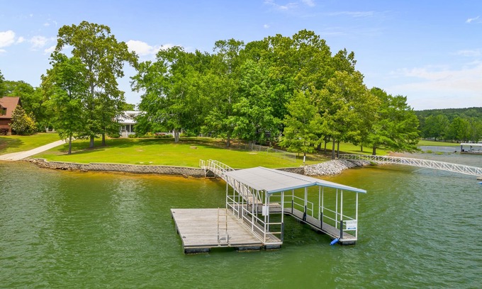Arley House | Kelley's Southern Comfort: 3 BR, 2 BA House in Arley, Sleeps 8