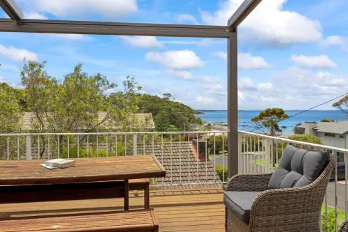 Mollymook House | Kelton Beach Haven - ocean views near golf
