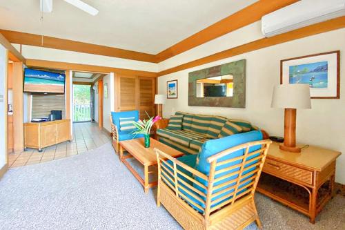Poipu Apartment | Kiahuna Plantation 325 - BLDG 39