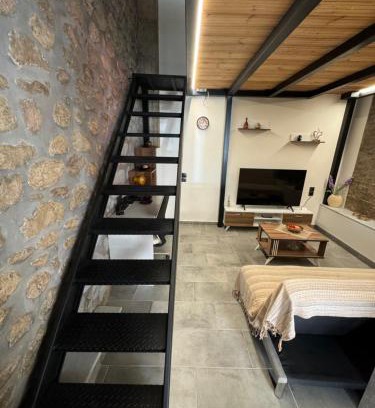 Patras Apartment | KiKo Loft