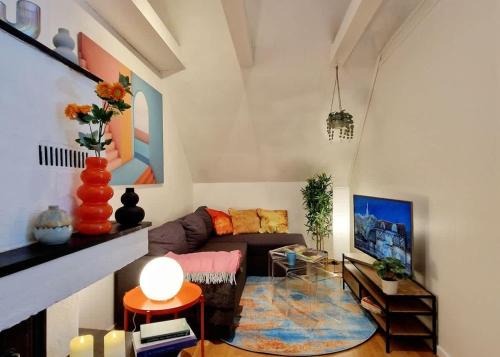 Engen House | King bed Great location Top floor